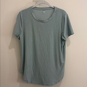 ✨ Beyond Yoga Featherweight Spacedye Tee - sage green - Sz. MD